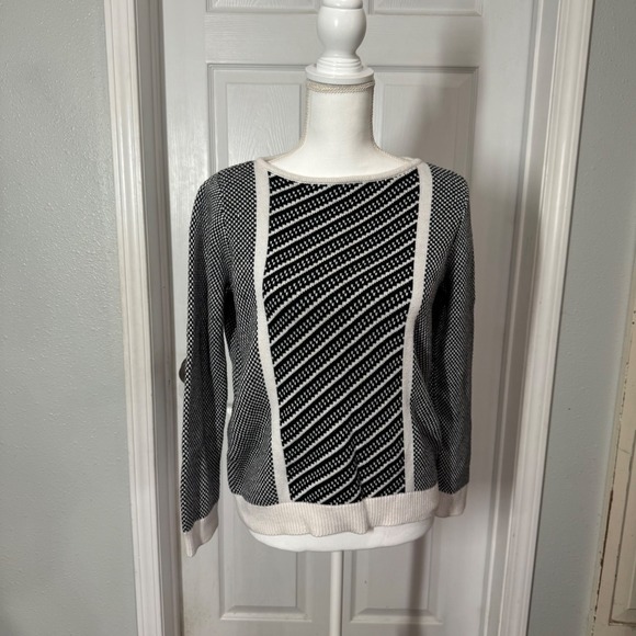 The Limited Sweater Black White‎ Striped Geometric Knit Women's Size M - Picture 1 of 6